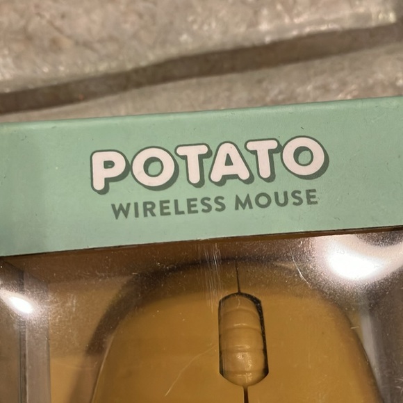 Wireless Potato mouse NIB - Picture 2 of 5